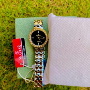 Elegant Quartz Wristwatch with Gold Accents and Diamond Markers – Black Dial