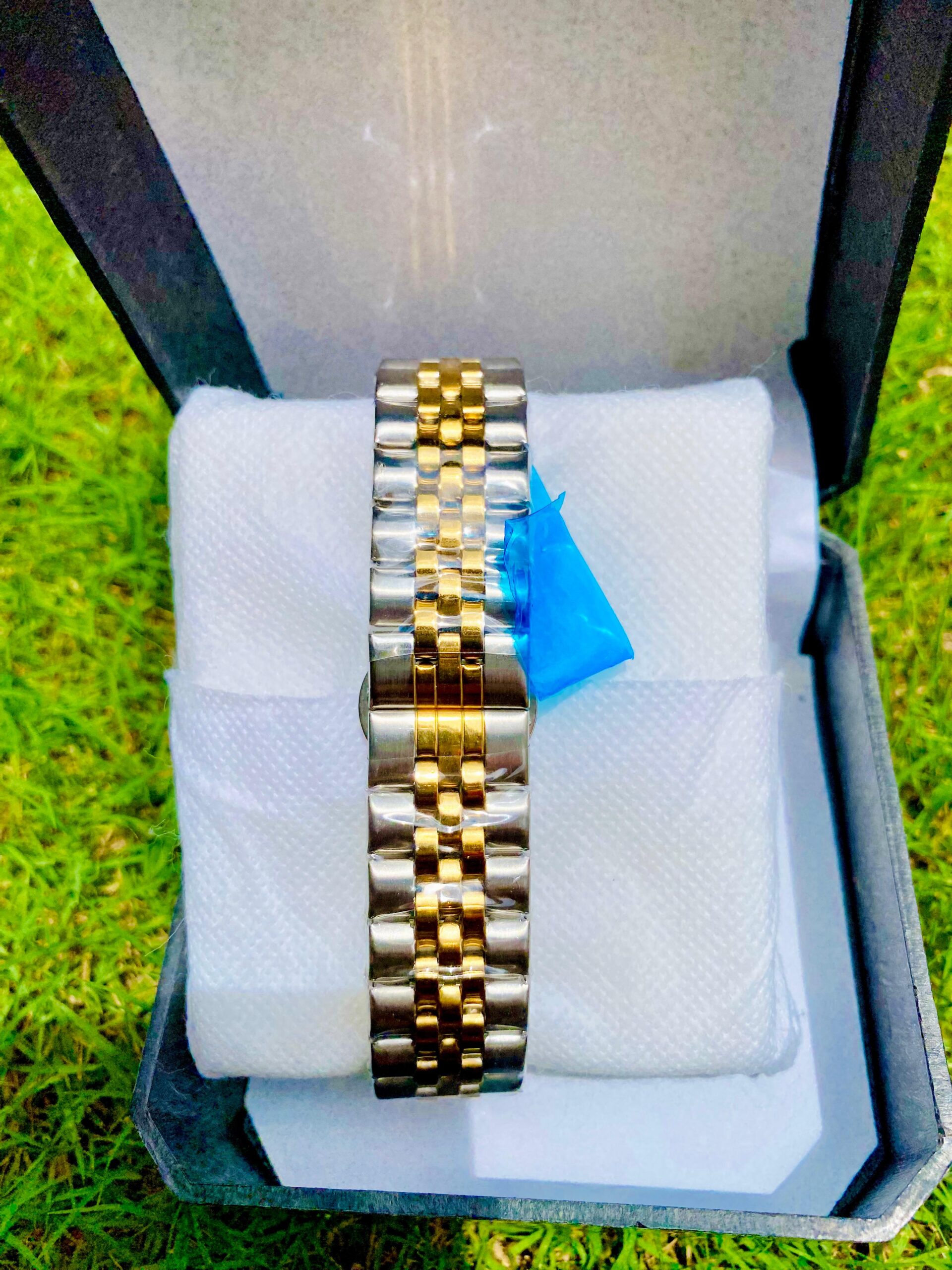 Two-Tone Gold & Silver Stainless Steel | Day & Date Display | Quartz Movement - Image 3