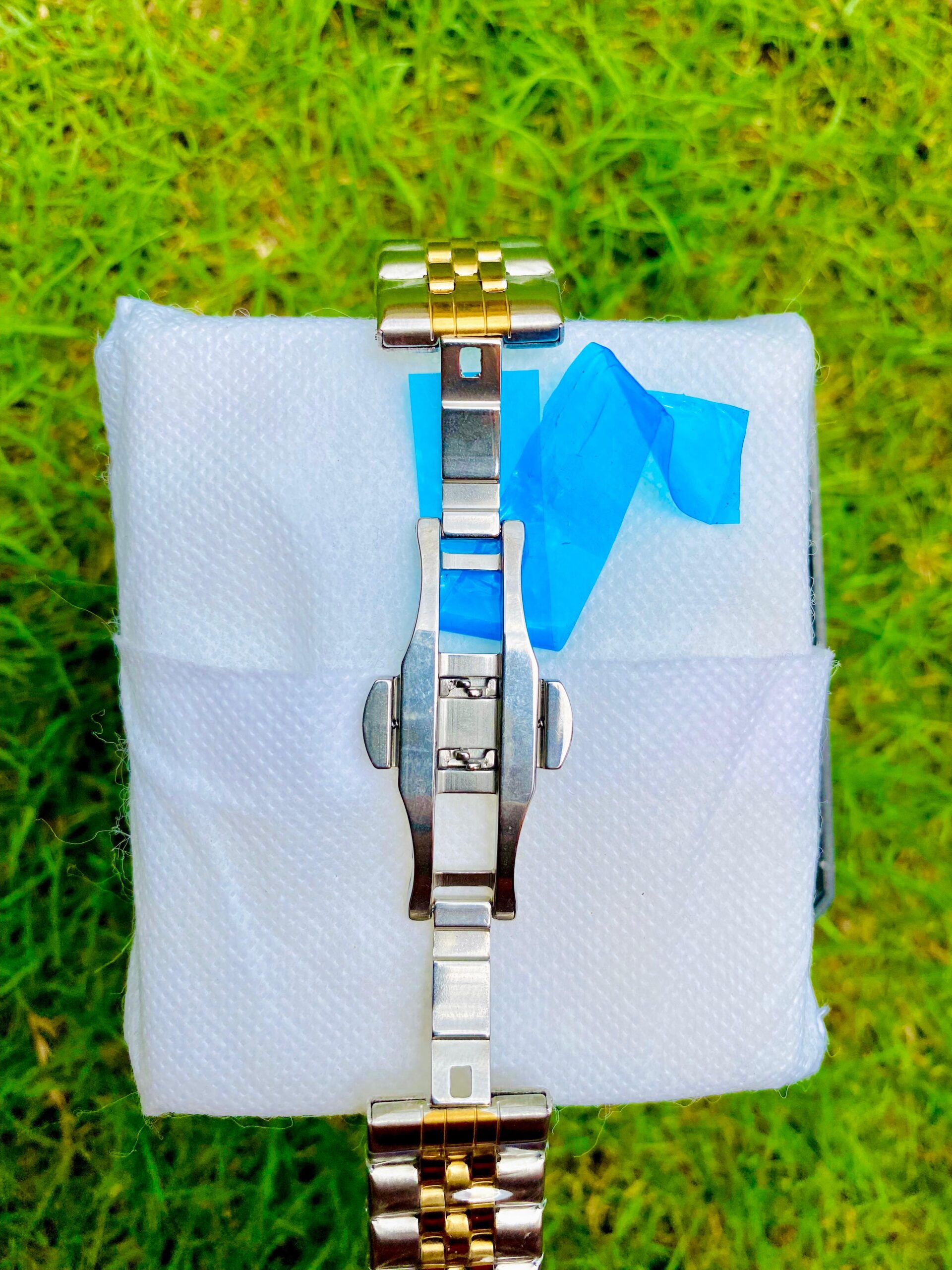 Two-Tone Gold & Silver Stainless Steel | Day & Date Display | Quartz Movement - Image 4