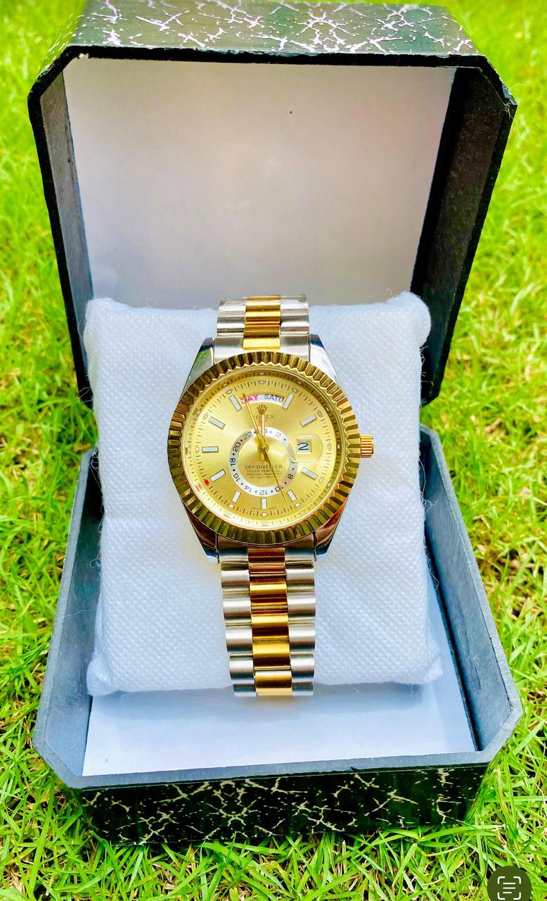 Two-Tone Gold & Silver Stainless Steel | Day & Date Display | Quartz Movement - Image 2